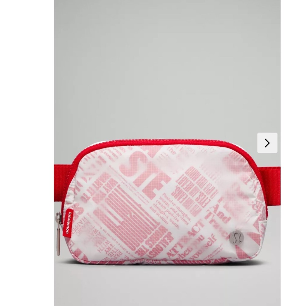 Lululemon Everywhere Belt Bag 1L athleisure gorpcore purse Crossbody luxury